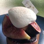 パティスリー イーズ - ヴィオレソリエスのタルト