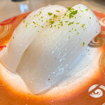 回転寿し トリトン - 【2021年09月】真いかゆず塩＠264円(込)。