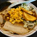 餃子菜館 大八 - 特製川越らーめん(¥900)