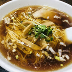 Riyuuen - ラーメン　街中華味（そんなジャンルあるんかい！？）早めに食べましょう