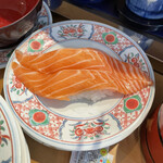 廻鮮寿司 塩釜港 - とろサーモン