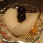 薬膳 天地･礼心 東方人康食養館 - 秋：梨と巨峰