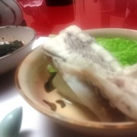 可ん寅 - 鍋はよそってくださいます