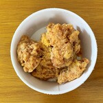 NENE CHICKEN - スノーウィングチキン（チーズ味）（4ピース）…税込640円