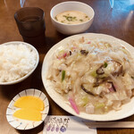 長崎ちゃんぽん 幸楽 - とにかく突っついて！