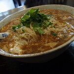 MAO - 時期限定　黒酢湯麺　豚肉入り胡椒を効かせたトロミつき汁そば、大盛