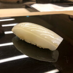 青空 - 新烏賊　端正なフォルム　