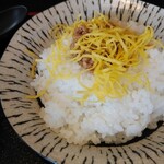 うどん万福 - 豚の生姜そぼろ丼