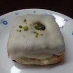 ママタルト - 2012  クランベリーホワイトチョコ（スコーン）