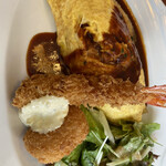 ロイヤルホスト - 