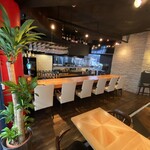 Bistro 和 - 