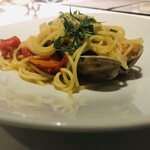 レイクサイドヴィラ 翠明閣 - 根室産浅利貝と長沼ふるやファームさんのプティトマト　　アーリオ・オーリオ　スパゲッテイ