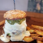 DROOL DINER - モッツァレラチーズバーガー+モッツァレラ×1・クリームチーズ×2