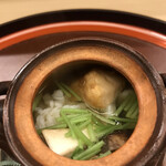 赤坂 菊乃井 - 昼懐石１３３１０円。土瓶蒸し。鱧、松茸がたっぷり入り、香りもたっぷりの、とーっても美味しい土瓶蒸しです（╹◡╹）（╹◡╹）