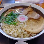 炭火焼肉市場 済州家 - 【2021.10.11(月)】白しょうゆラーメン(並盛・150g)880円