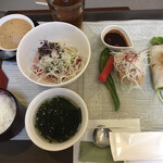 タンタンドール - とある日の昼食