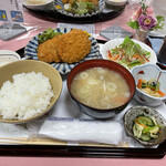 和食処 もと木 - チキンカツ・メンチカツ定食