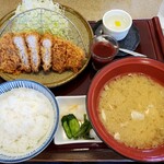 新潟かつ一 - トントロランチ　1353円