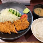 牛かつ おか田 - 牛ロースランチかつセット