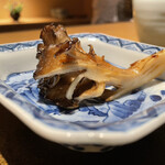 日本料理FUJI - 静岡井川の天然舞茸炭炙り