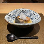 日本料理FUJI - 大井川のすっぽん炭焼きと磐田海老芋出汁餡掛け