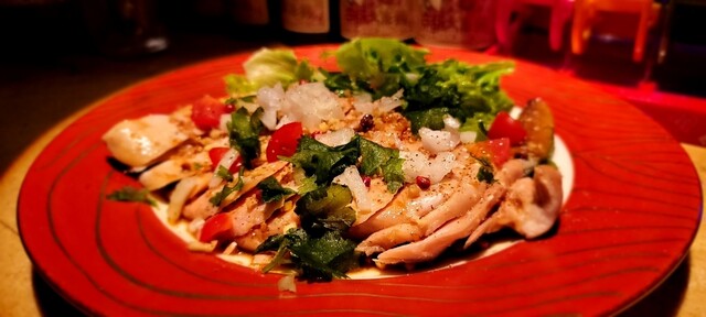 STEPS BAR（ステップス バー）- 秋田のカジュアルダイニングバーで豊富なドリンクと料理を堪能