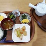 Horu Kafe Apiru - 特別仕様ランチ　10/11