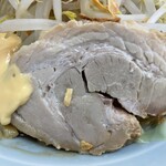 ラーメン もっけだの - 青唐味噌まぜそばヤサイマシマシ、ニンニクマシマシ、ネギの豚