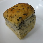 パネ・ポルチーニ - ごまキューブ