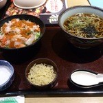 Washoku Resutoran Tonden - オホーツク丼、そば