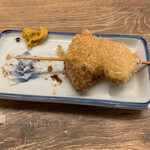 もつ焼き 肉の佐藤 - 玉葱フライ