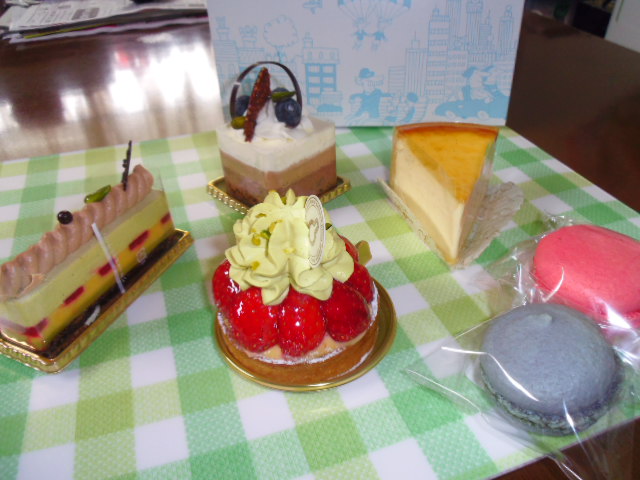 フラスコ Frasco 豊郷 ケーキ 食べログ