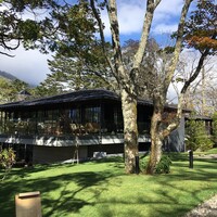 レークハウス - 