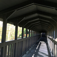 レークハウス - 