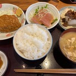 Sakura Honten - 日替わりのさくら定食950円