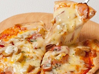 囲 - とろ～りとろける「クリスピーPIZZA」