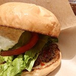 the 3rd Burger - 新鮮な野菜とわさびタルタルソースが美味しい。