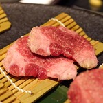 西麻布 焼肉 X - 但馬牛タンシタ