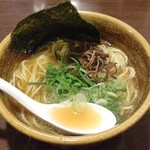 ラーメン 凌駕堂 - ラーメン ￥880