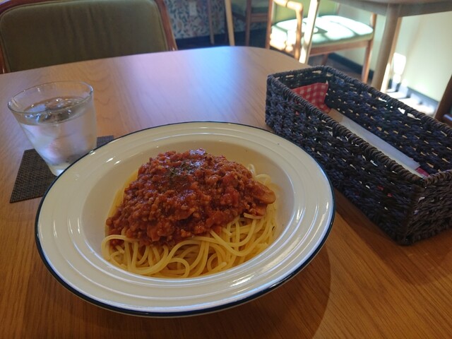 SHAMS 帯広のカフェ | ランチ営業 11:00-14:00