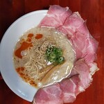 麺屋あぶらや - 牛骨白湯チャーシュー麺