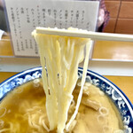 青竹手打ラーメン ほそや - 喉越し抜群✨ちゅるちゅるの美味しい手打ち麺