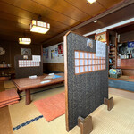 磯料理 ゑび満 - 内観。