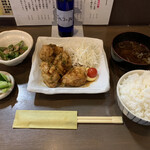 家庭料理居酒屋 よってって - 本日のランチ ユーリンチー定食