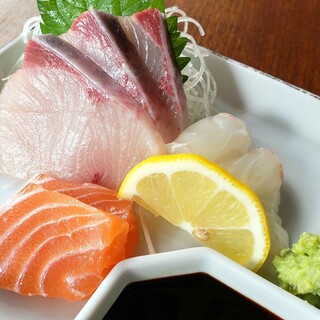 大衆飲み処 徳田酒店_1