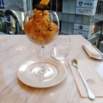 カフェ コヴァ ミラノ ギンザシックス - 