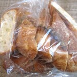 パンの小屋　ともぱん - 料理写真:バタール(スライス)