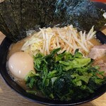 横浜家系ラーメン 蓮 - レディースラーメン♪海苔トッピング