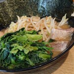 横浜家系ラーメン 蓮 - チャーシュー♪