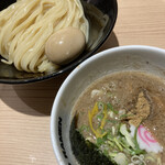 Ganja Andaguraundo Ramen - 